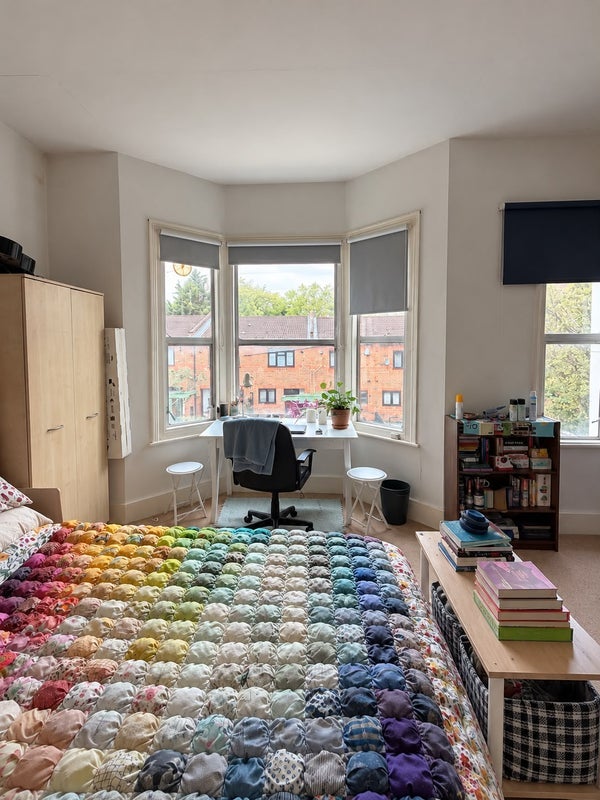Room Solon Road in Greater London