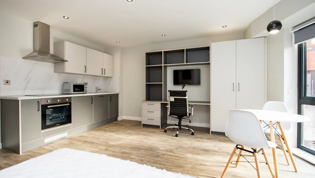 Flat Upperton Road in Leicester