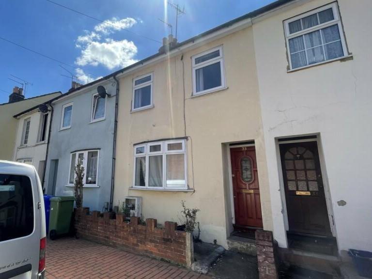 House Wolseley Road in Rushmoor