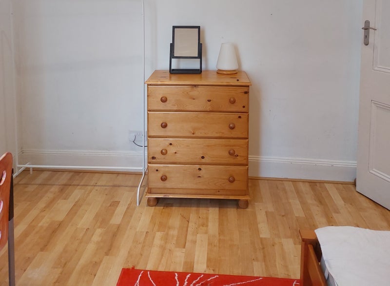 Room Finland Road in Greater London