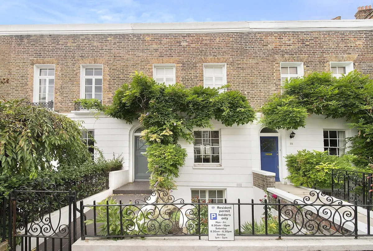 House Abingdon Road in Greater London