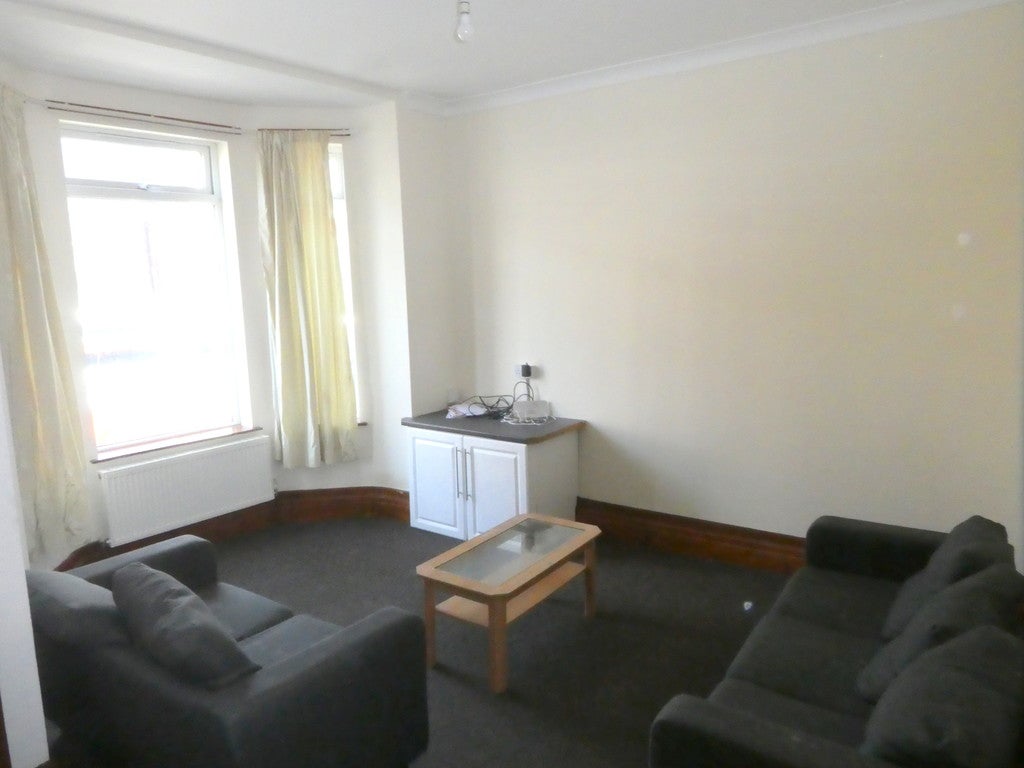 Room Hall Road in Manchester