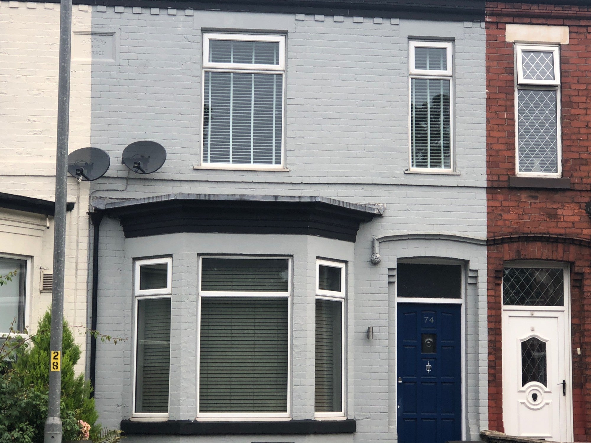 Room Manchester Road in Warrington