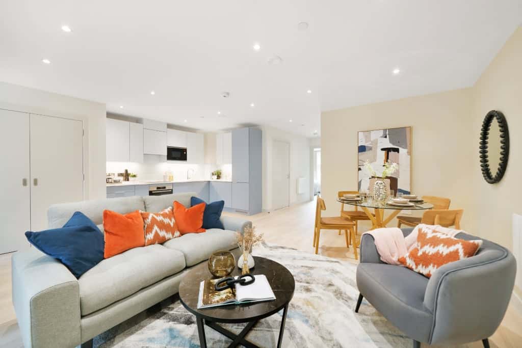 Flat Randalls Way in Mole Valley