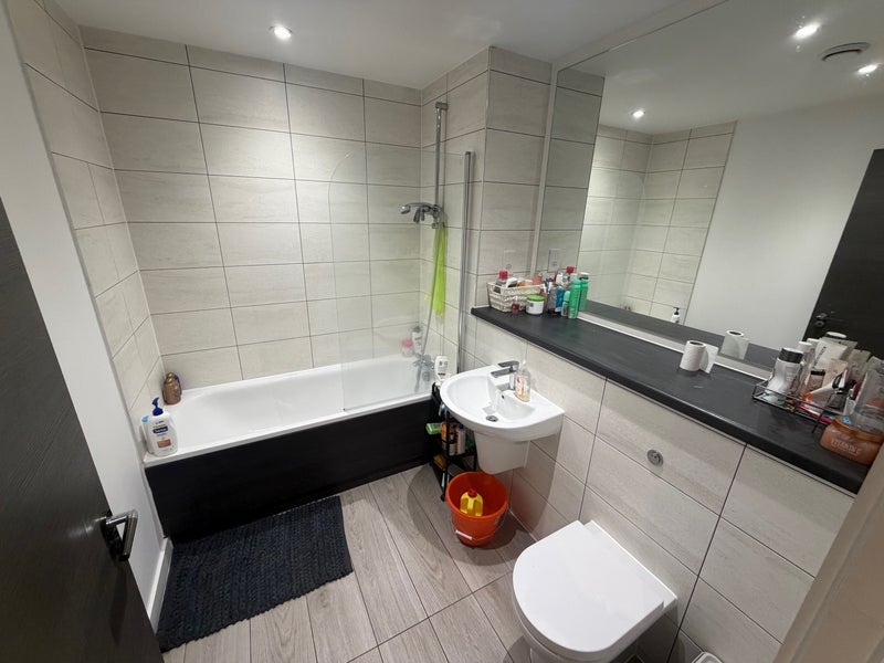 Room Ordsall Lane in Salford