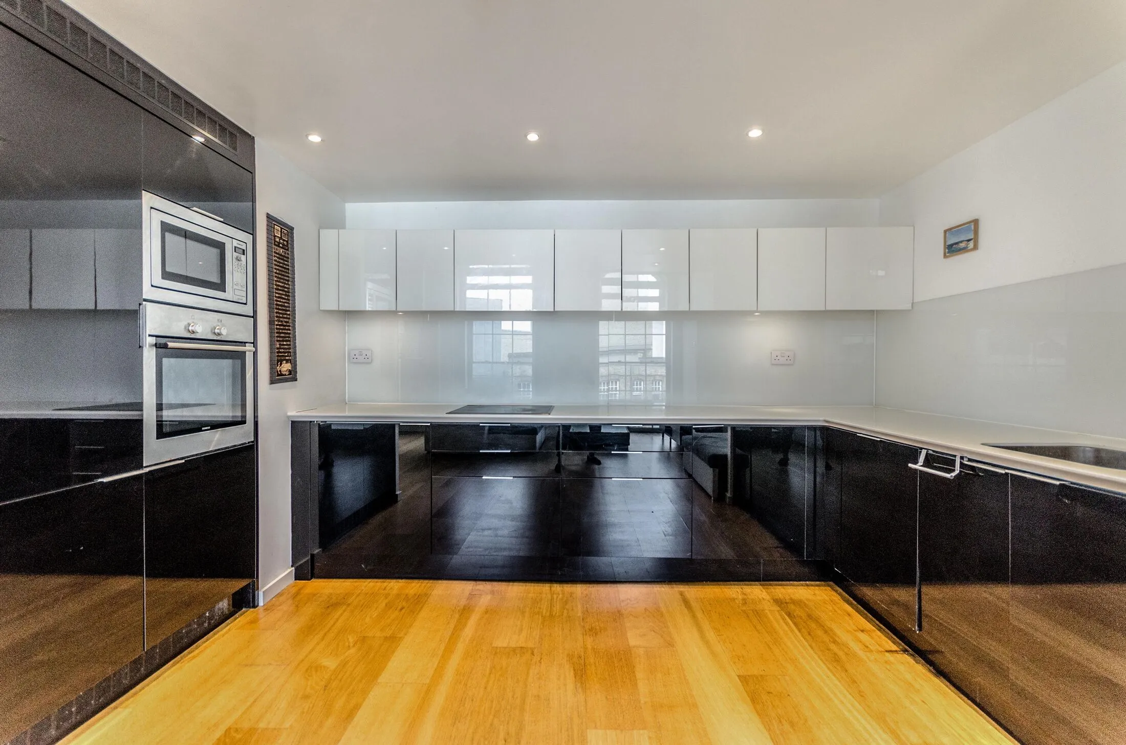 Flat Hornsey Street in Greater London