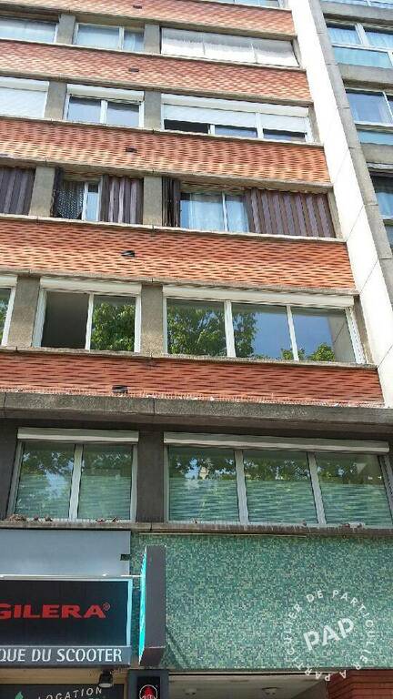Flat Rue Larochelle in Paris