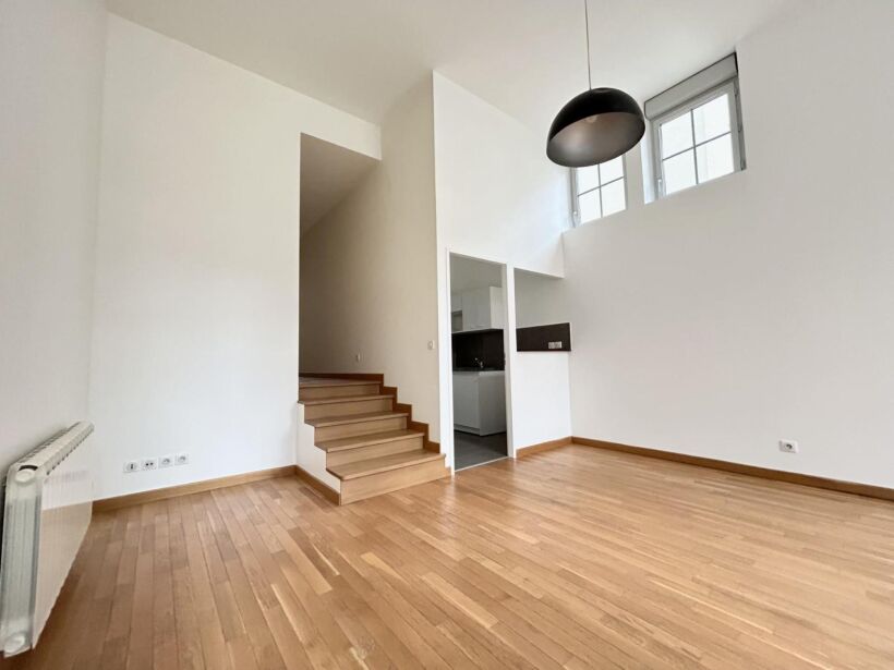 Appartement Place Drouet d'Erlon à Reims