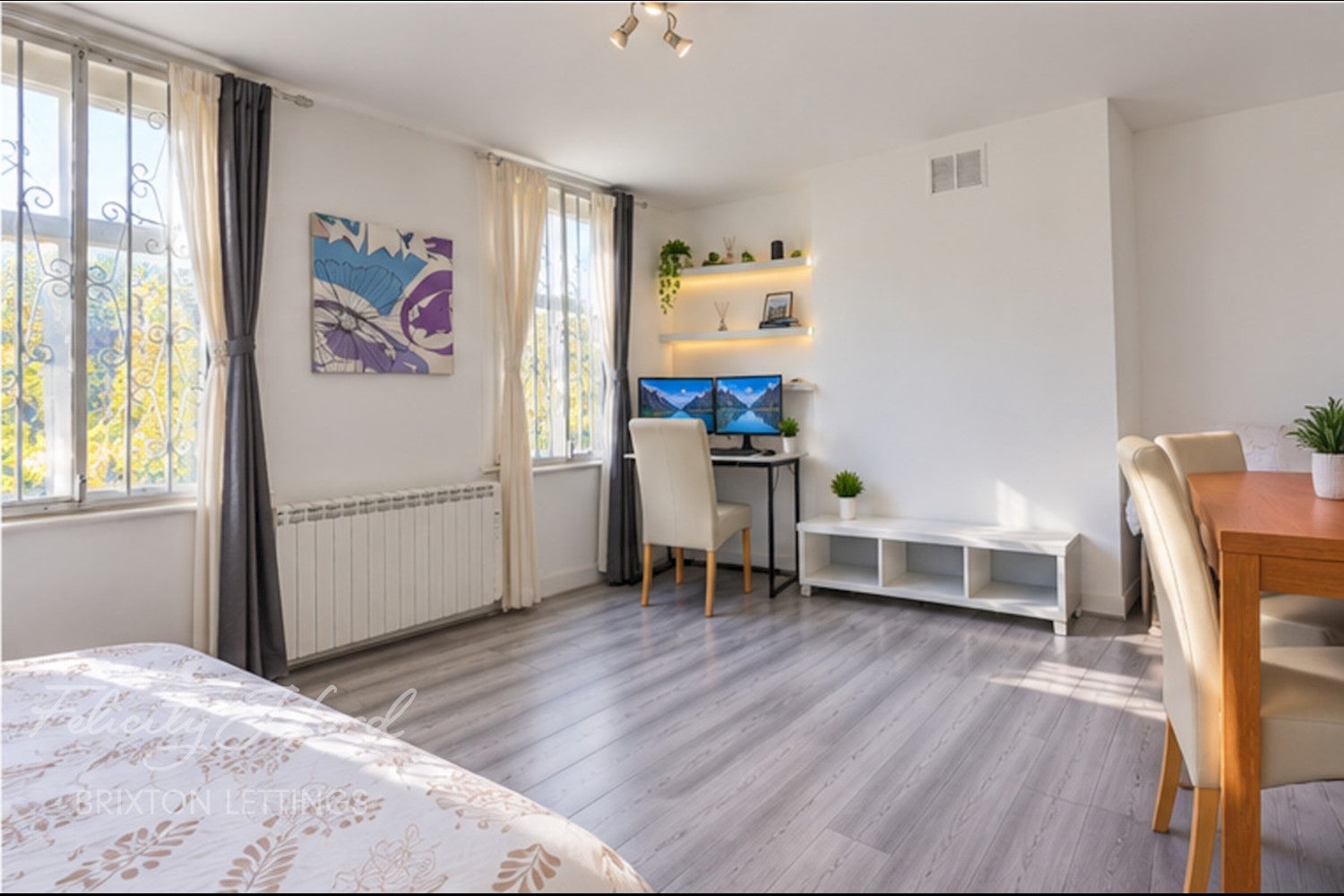 Room Station Avenue in Greater London