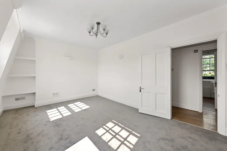 Flat Trinity Street in Greater London