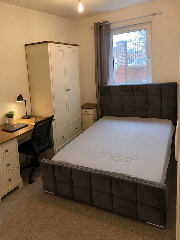 Flat Quarryknowe Street in Glasgow