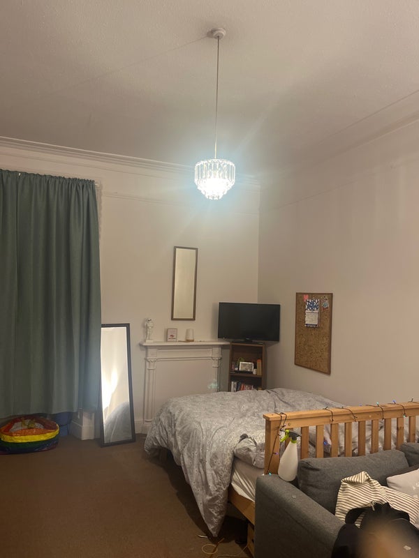 Room Roseneath Place in City of Edinburgh