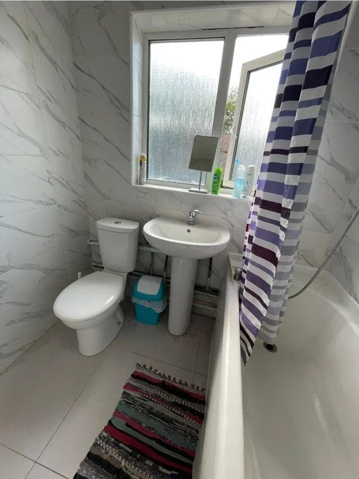 Room Clifford Road in Greater London