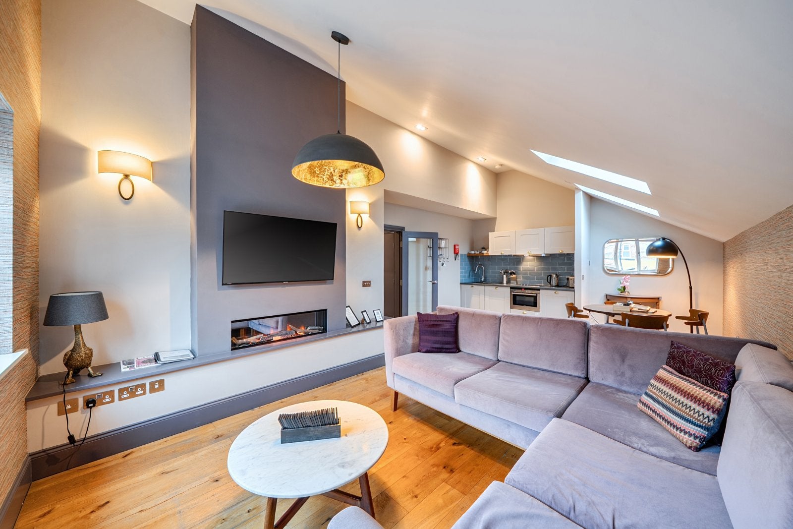 Flat Back Cheltenham Mount in Harrogate