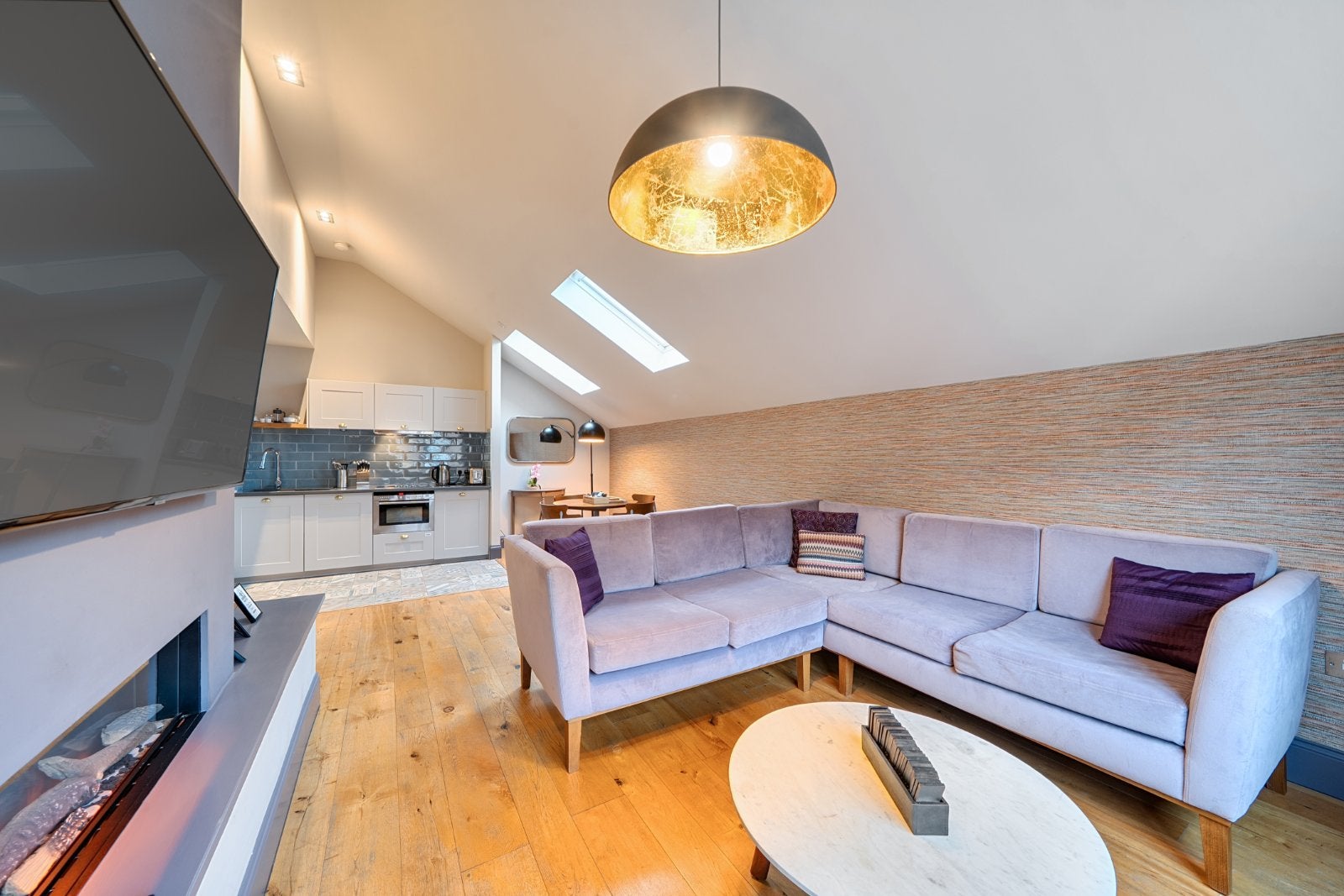 Flat Back Cheltenham Mount in Harrogate