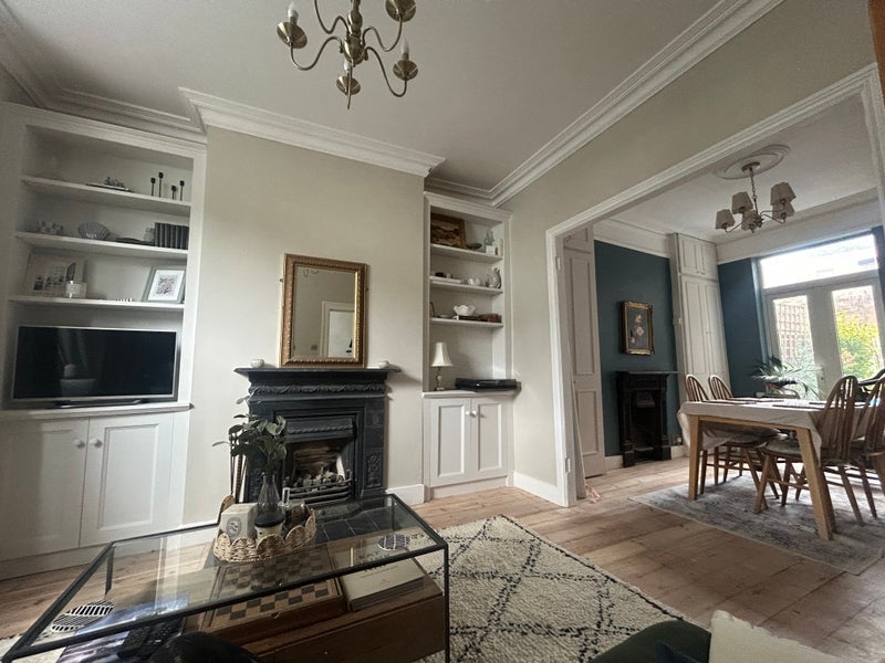 Room Hollydale Road in Greater London