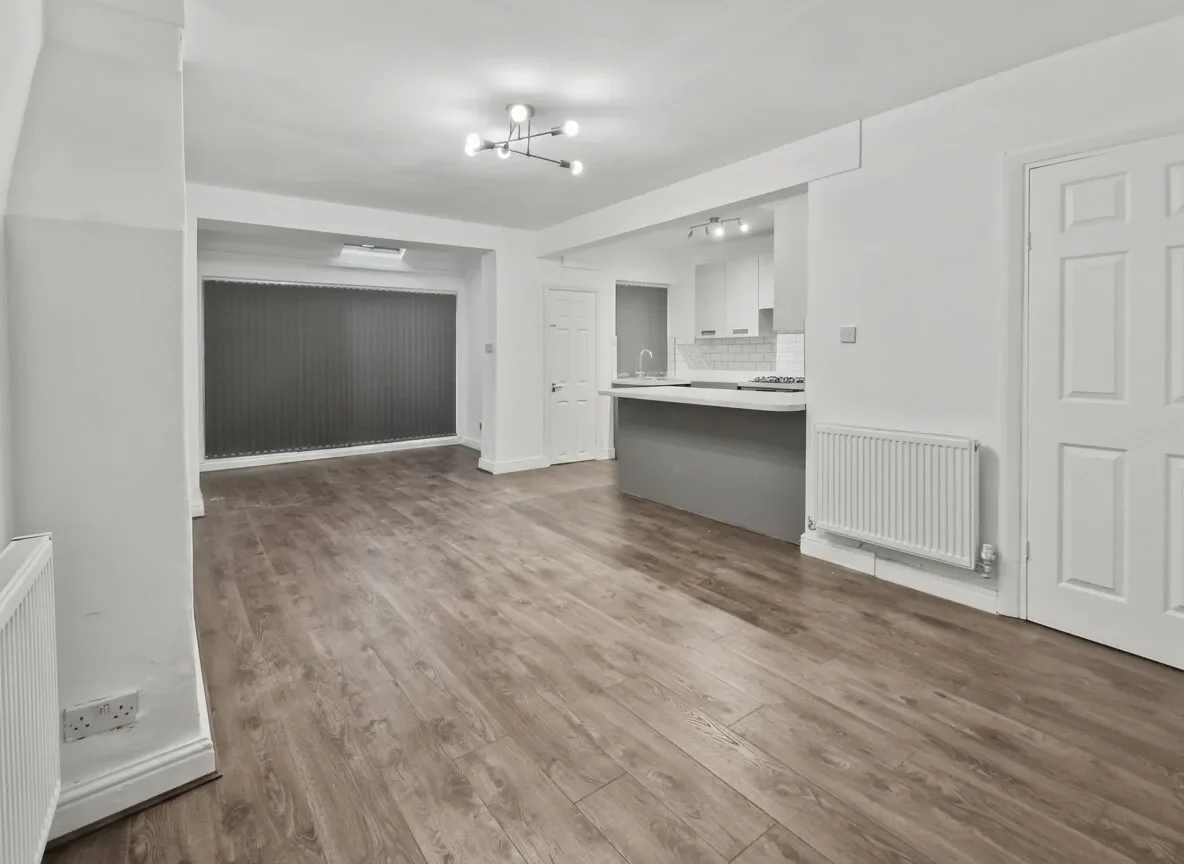 Flat Lichfield Drive in Prestwich