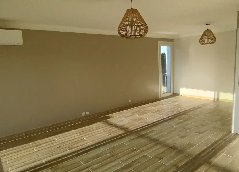 Flat Boulevard Clemenceau in Villeneuve-lès-Avignon