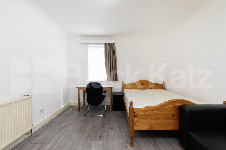 Flat Iverson Road in Greater London