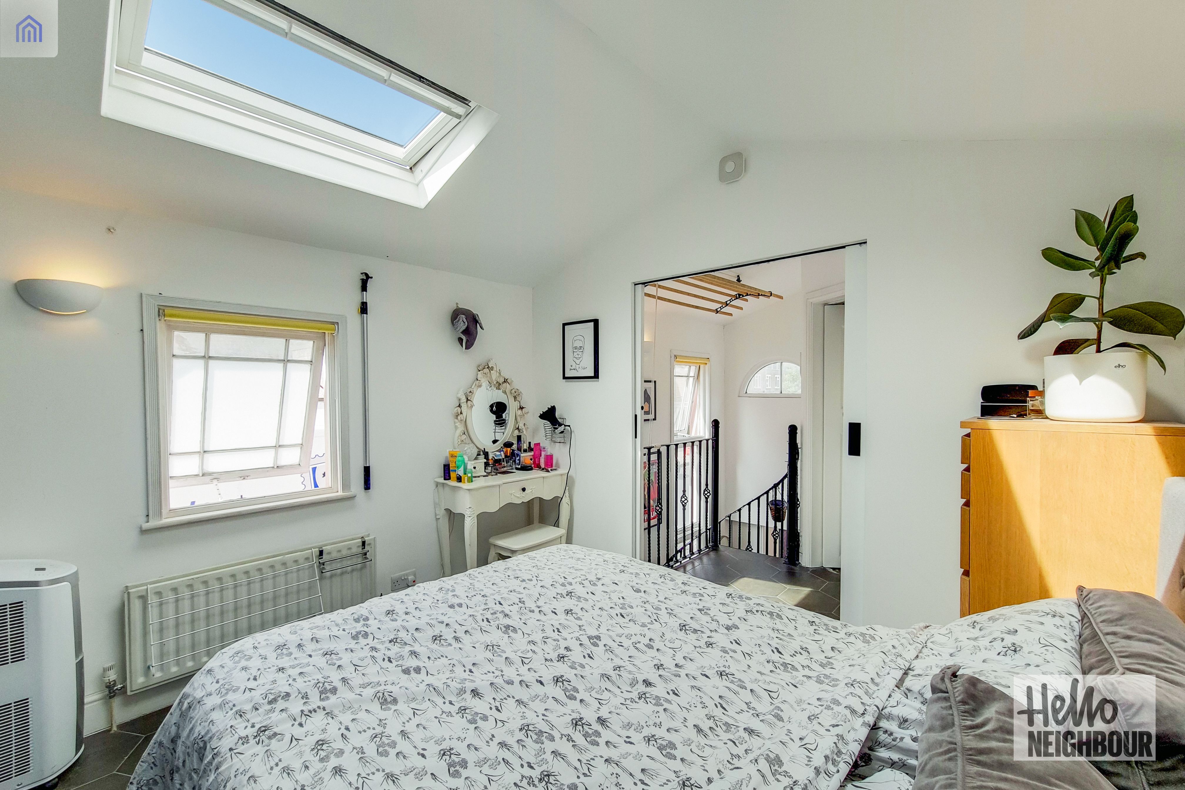 Flat Caldwell Street in Greater London