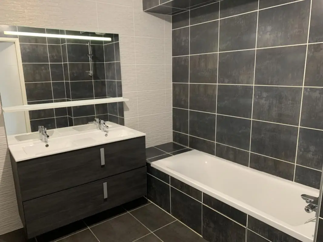 Appartement Allée de l'École Santé Navale à Bordeaux