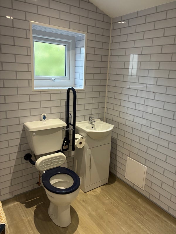 Room Ribby Road in Borough of Fylde