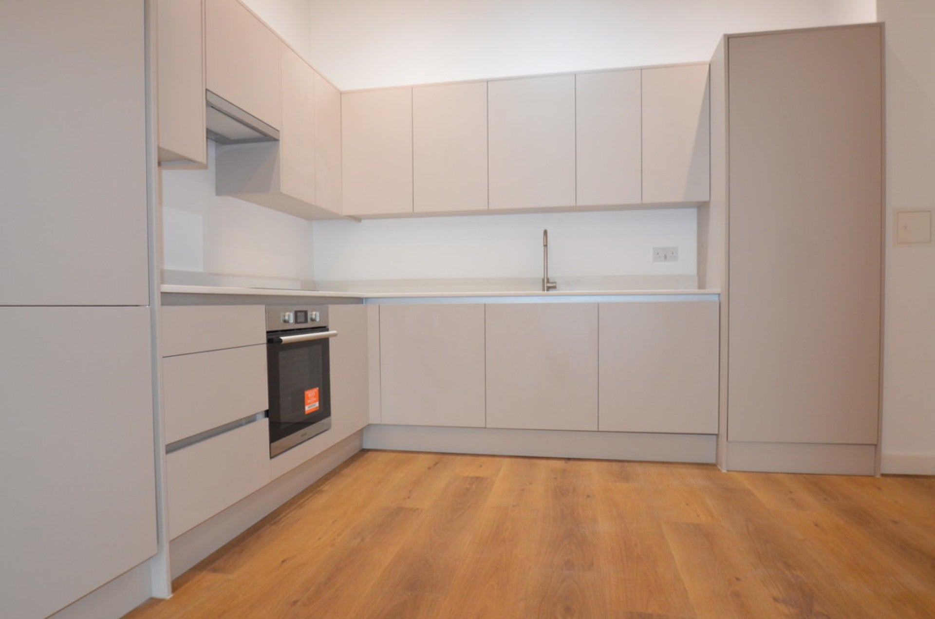 Flat New Road in Borough of Runnymede