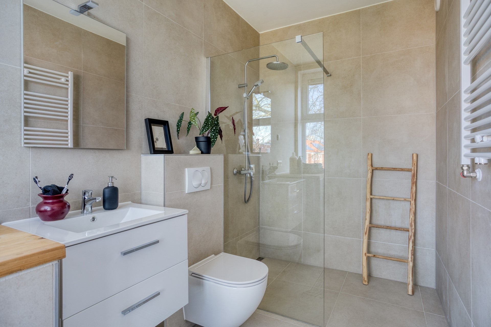 Appartement te koop: Koninginnelaan 24B, Groningen
