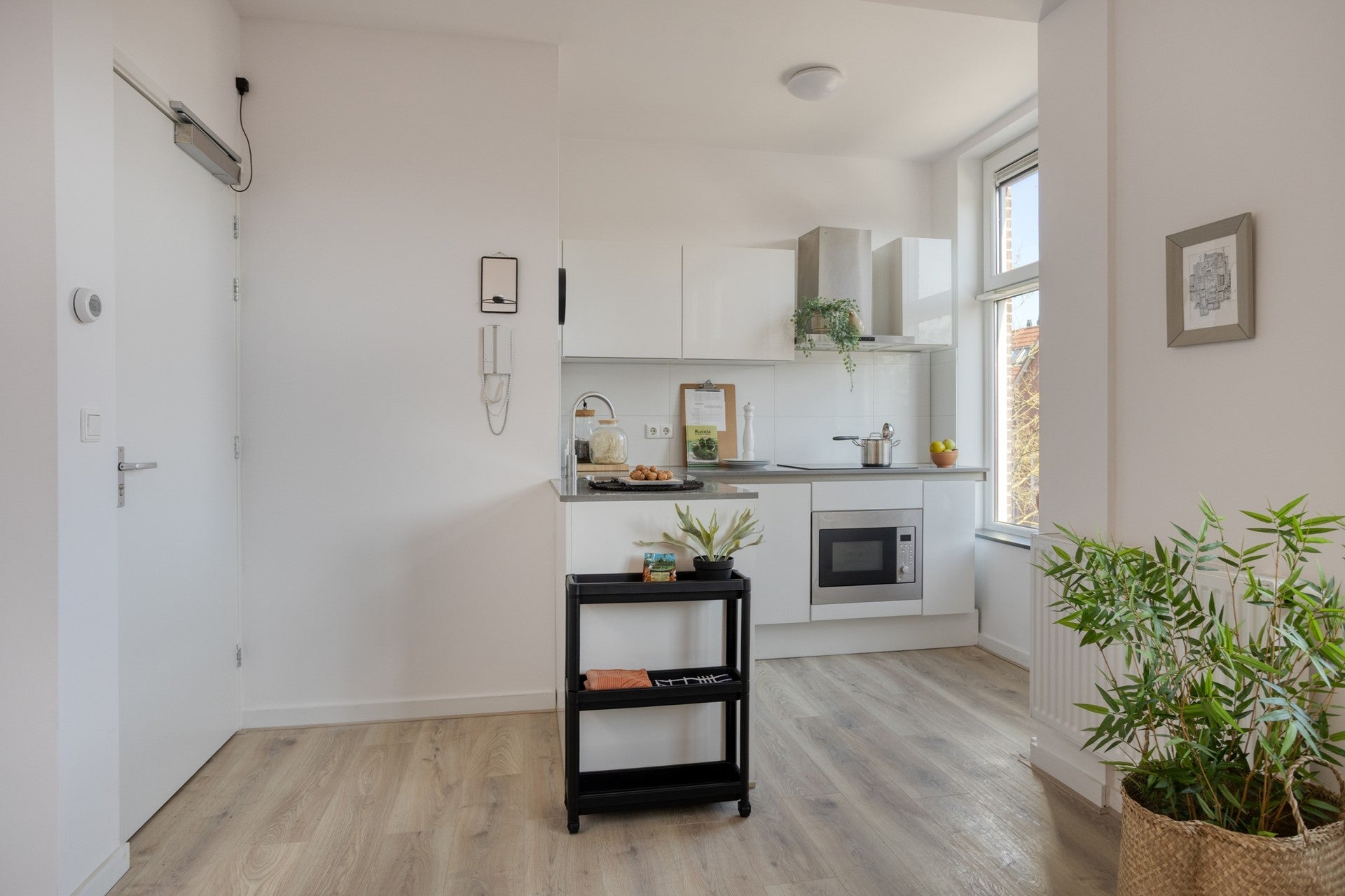 Appartement te koop: Koninginnelaan 24B, Groningen