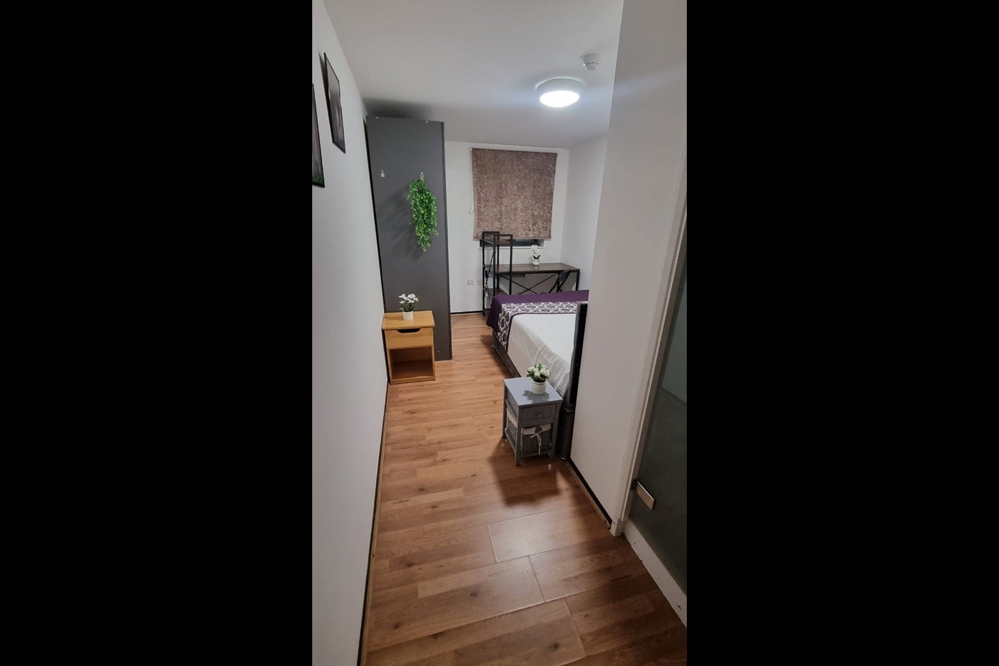 Room Master Gunner Place in Greater London