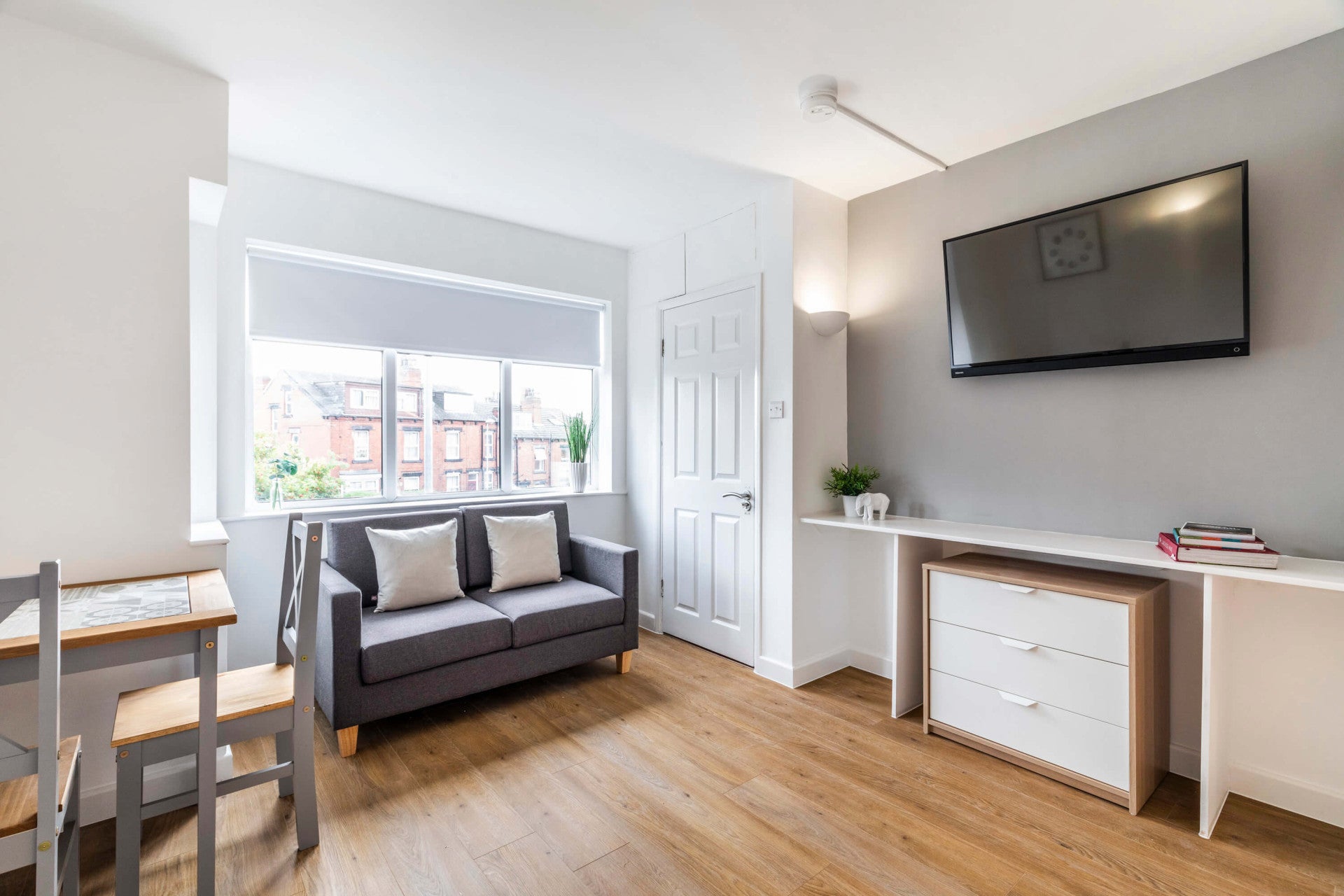Flat Argie Avenue in Leeds