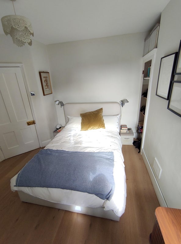 Room Vera Road in Greater London
