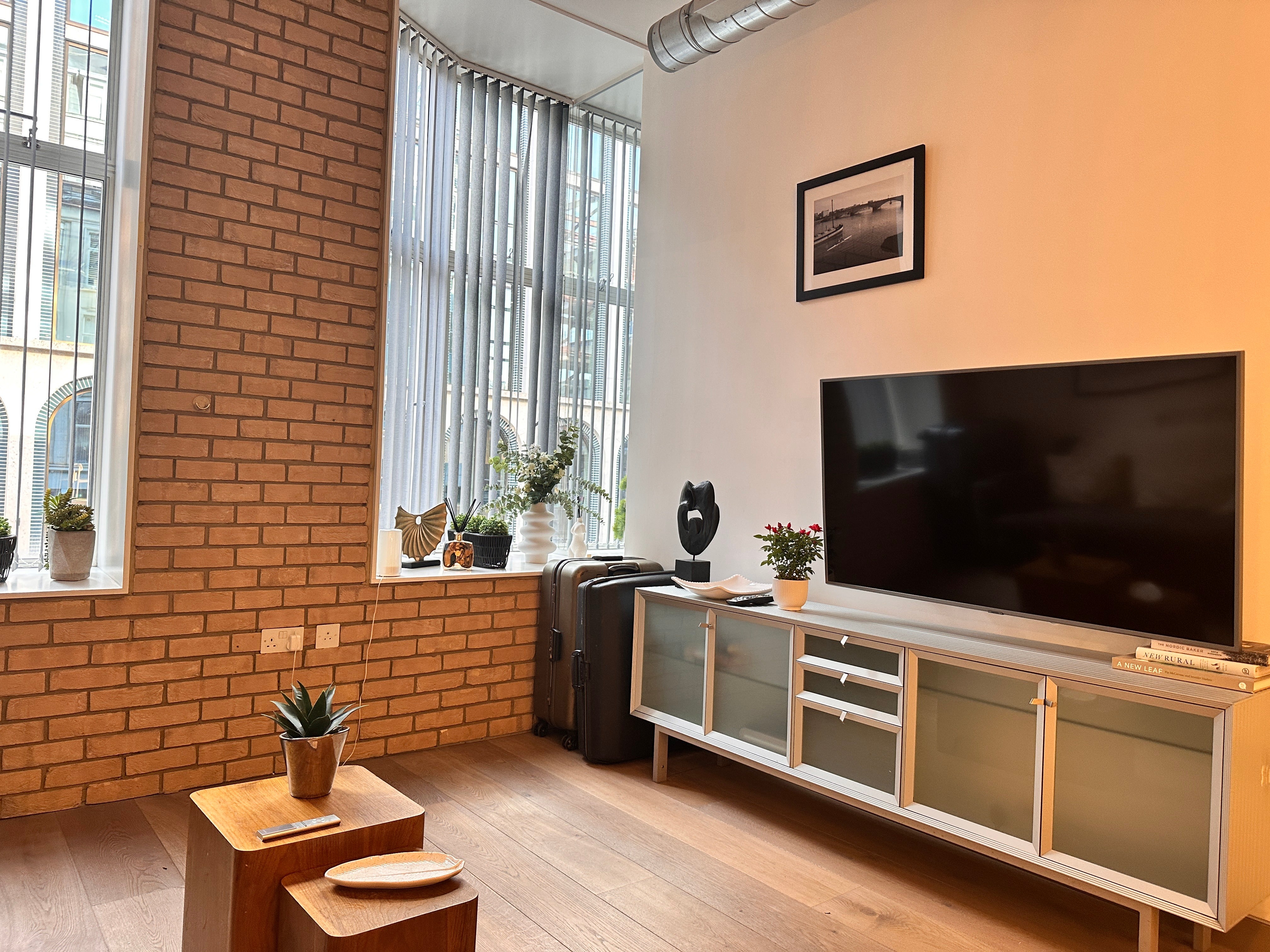 Flat Berners Street in City of Westminster