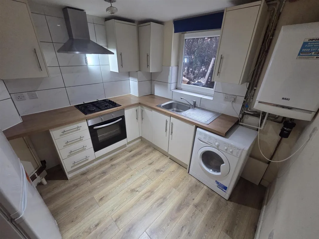 Flat Bayes Street in Kettering