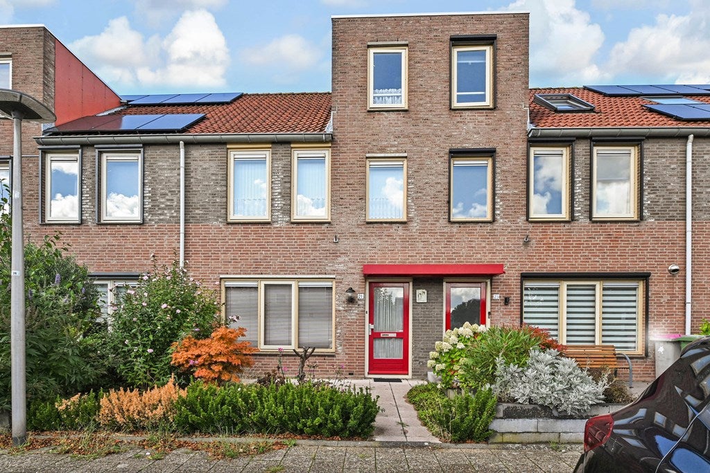 Huis Kievitsbloem 21 in Nootdorp