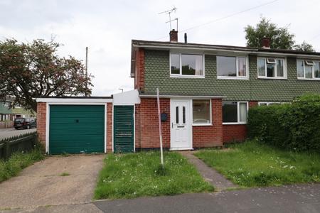 House Camwood Crescent in Lincoln