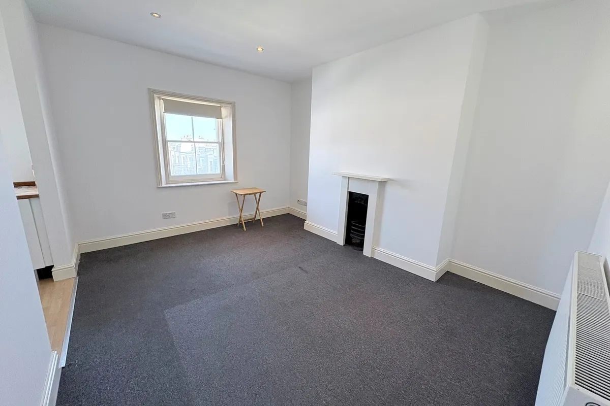 Flat Cavendish Place in Eastbourne