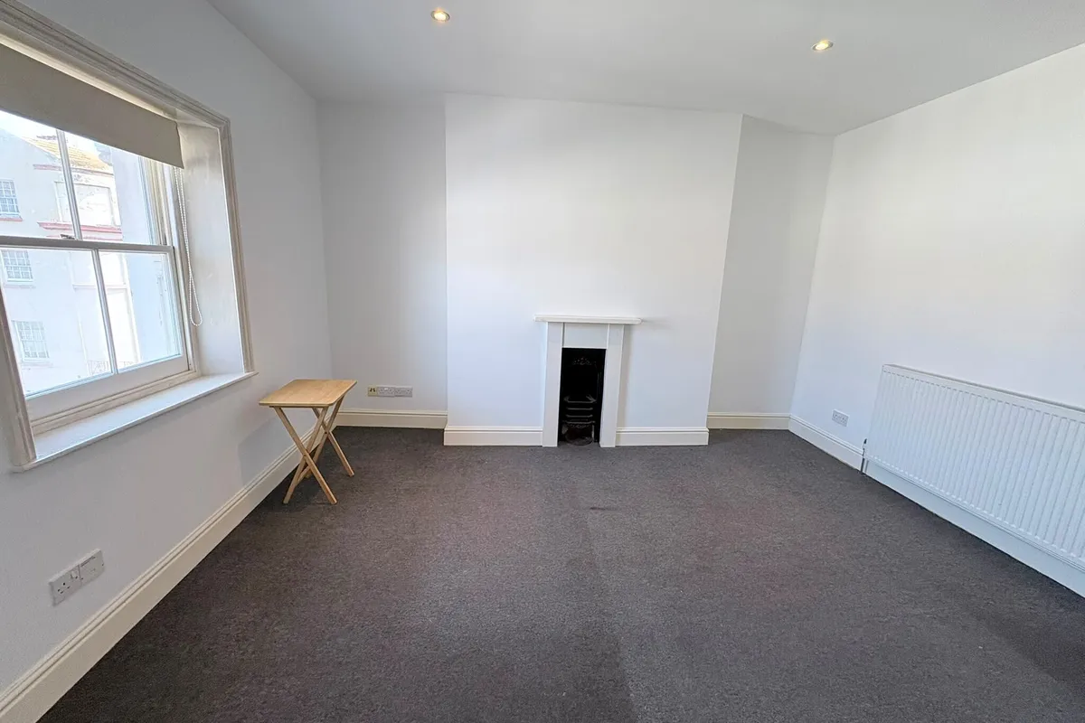 Flat Cavendish Place in Eastbourne