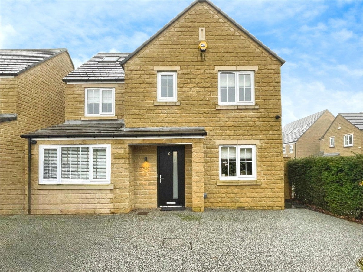 House Standall Close in North East Derbyshire