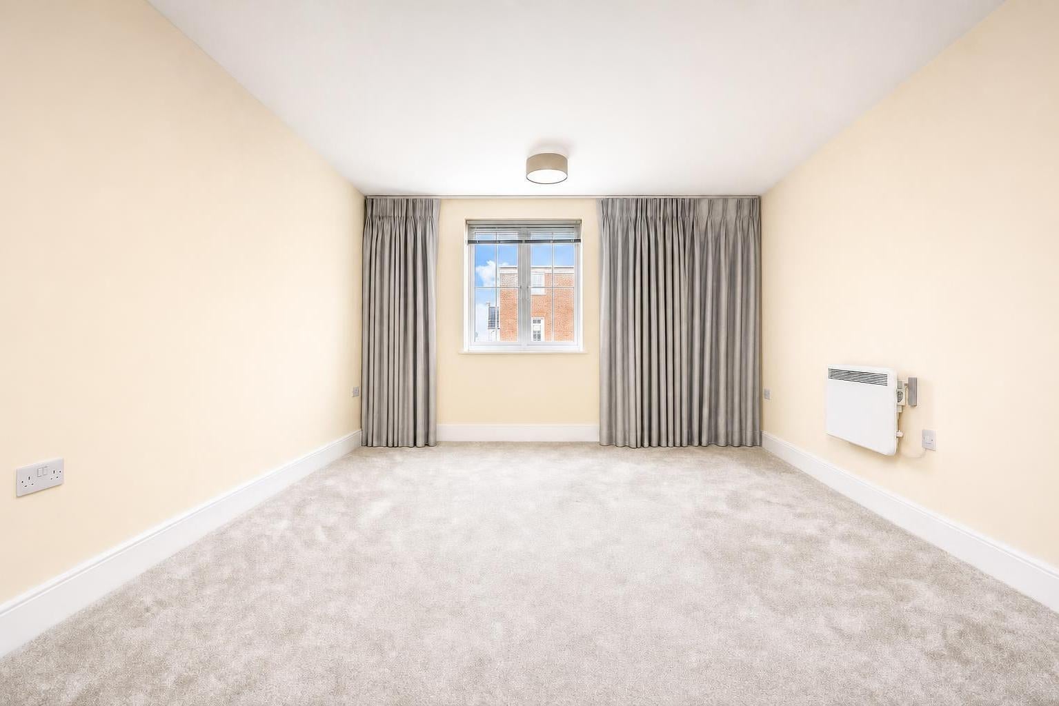 Flat Baden Powell Close in Chelmsford