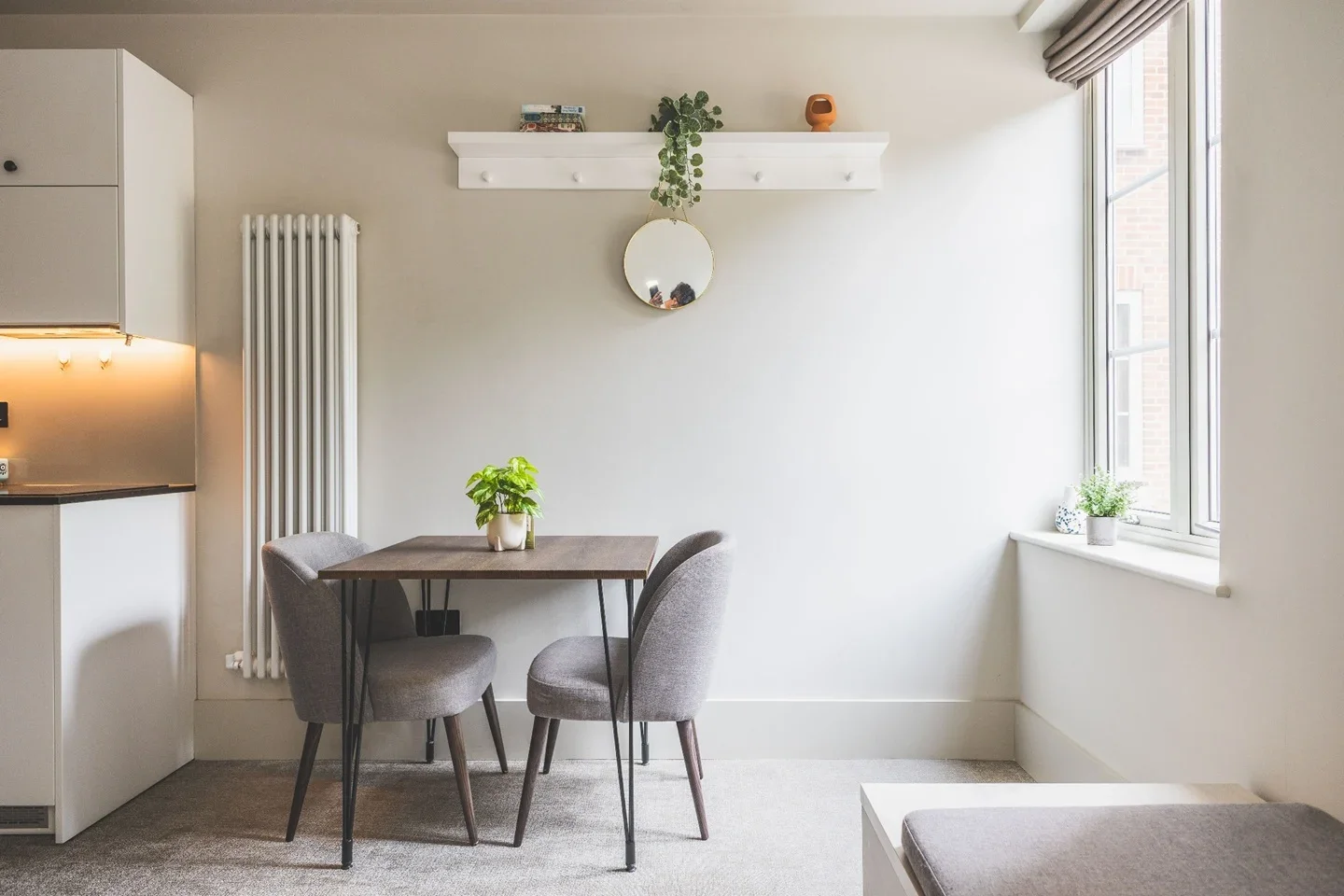 Flat Augustus Road in Greater London