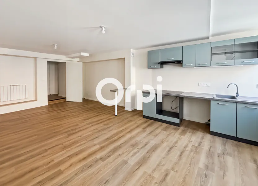 Appartement Montée Saint-Antoine à Saint-Symphorien-sur-Coise