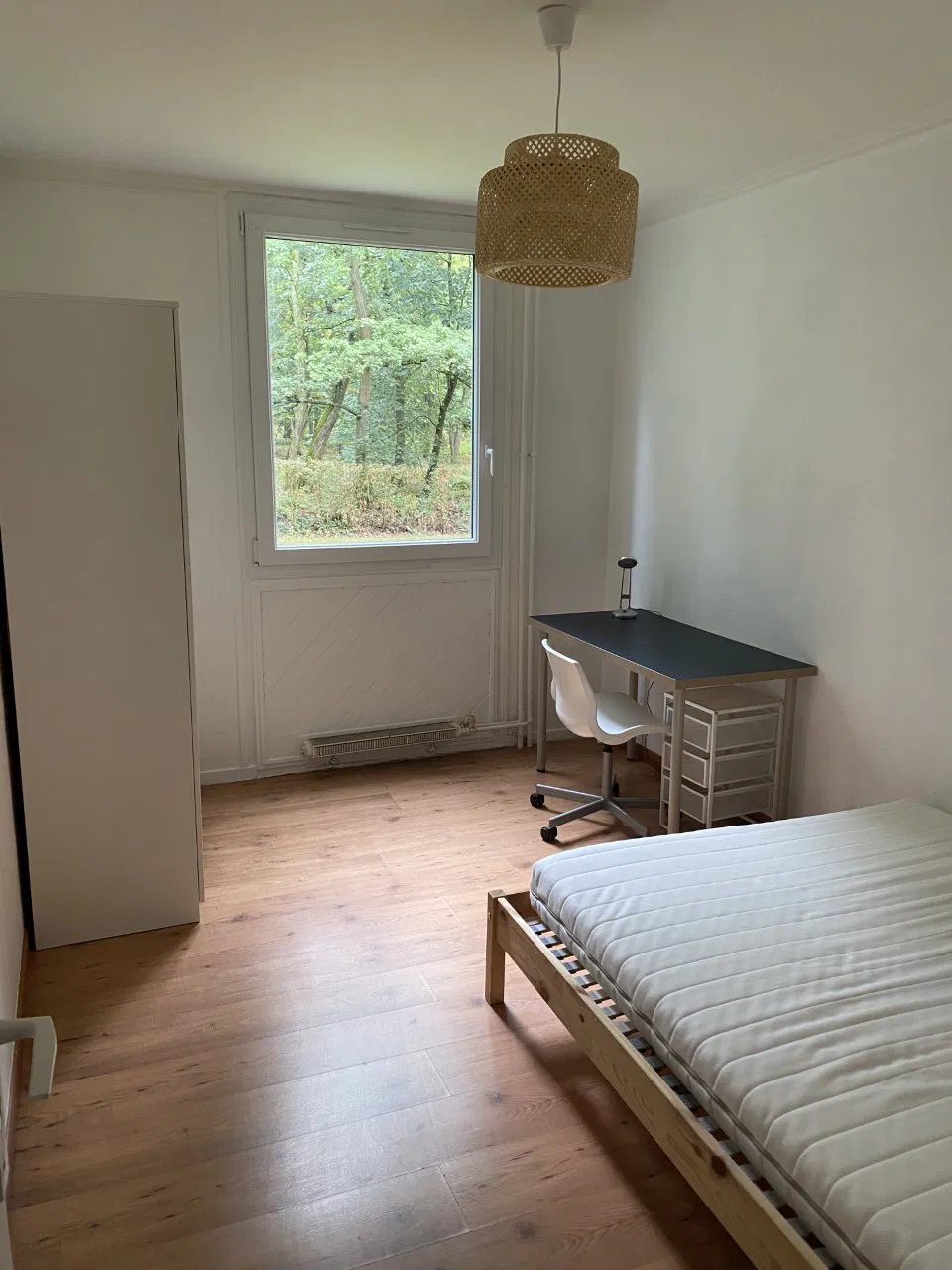 Chambre Rue des Châteaux Bruloir à Cergy