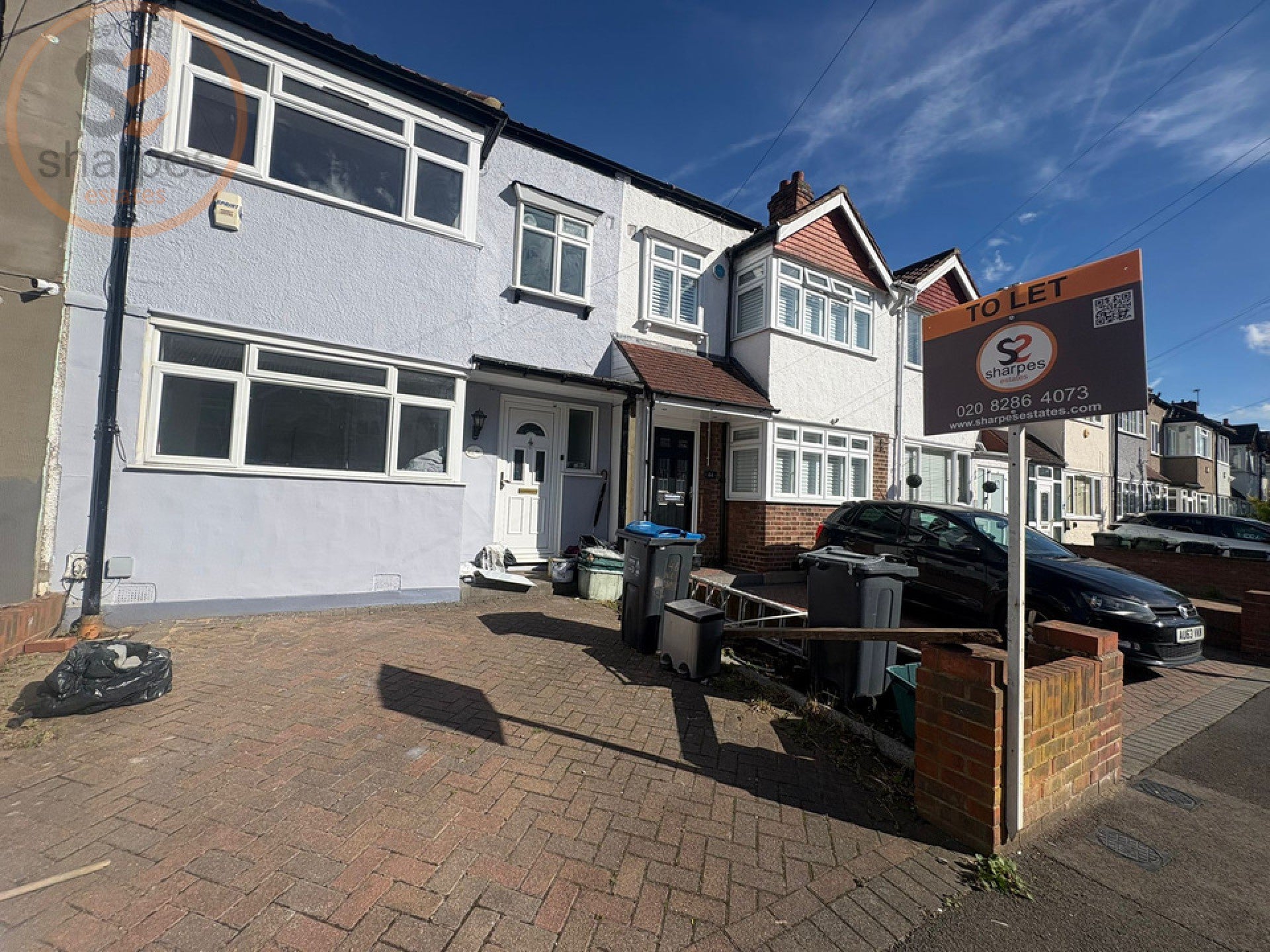 House New Barns Avenue in Greater London