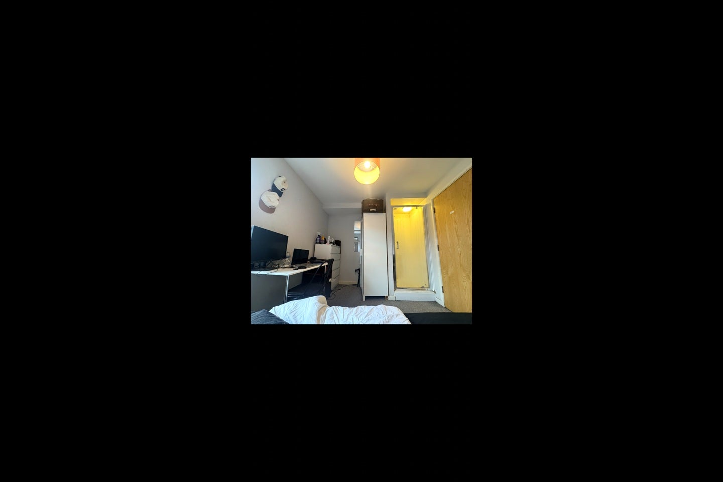 Room Lumley Avenue in Leeds