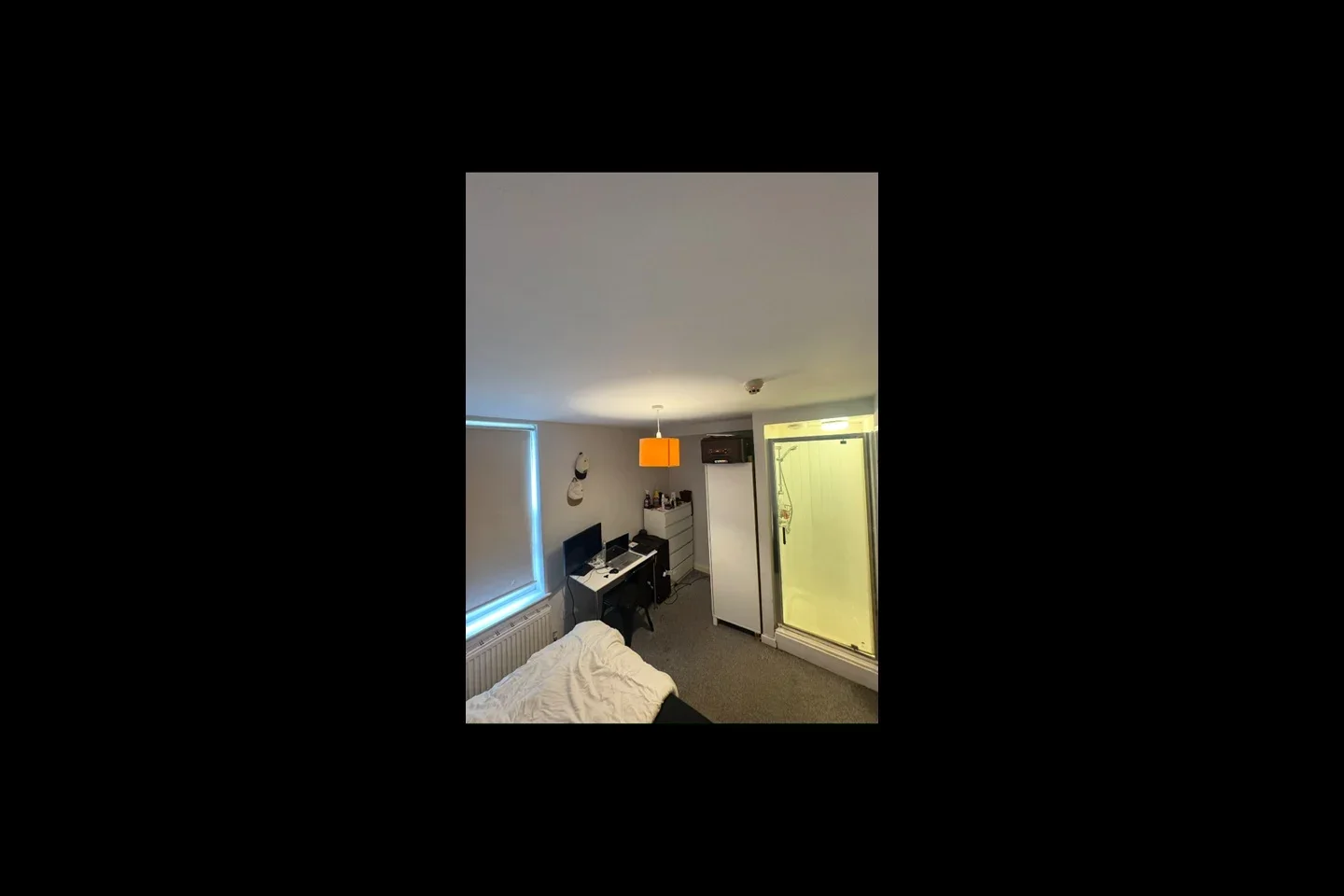 Room Lumley Avenue in Leeds