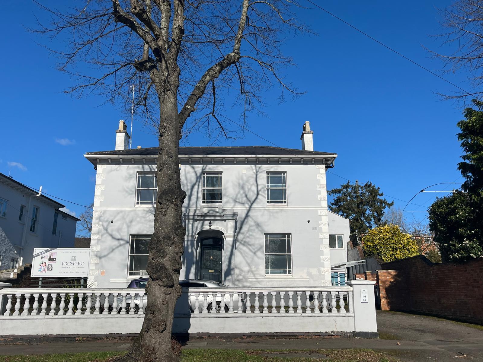 House Warwick New Road in Royal Leamington Spa