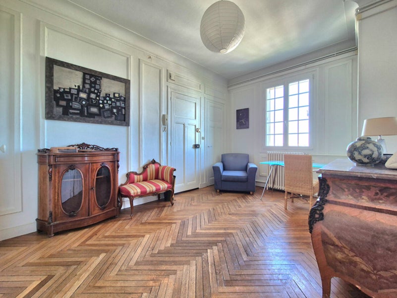Flat Rue Félibien in Nantes
