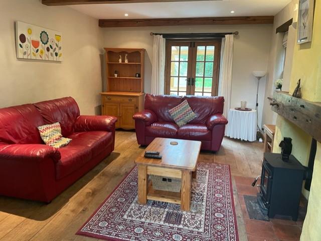 House B4585 in Manorbier