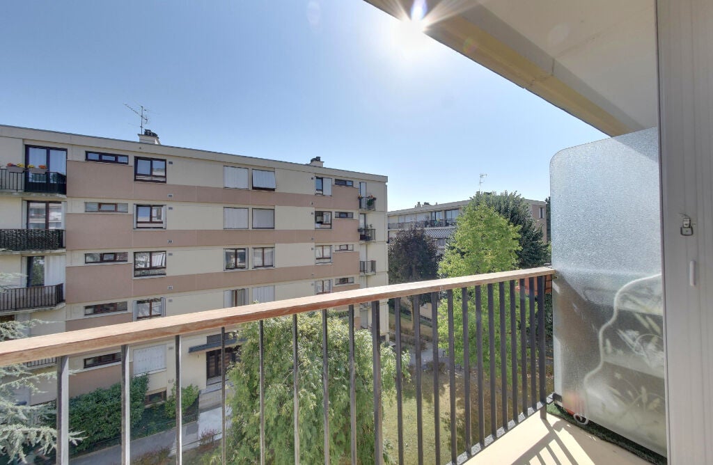 Appartement Rue du Panorama à Le Plessis-Robinson